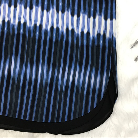 NEW Vince blue tie die Vneck dress - Picture 5 of 7